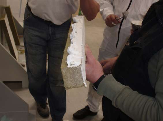 Maler Fleig AG - Maler Aargau - Maler Rheinfelden - Maler Hellikon - Lasuren - Gipserarbeiten - Fassaden - Garagentor - Gerüstbau - Beschriftungen - Schimmelsanierungen - Giessharz - Bodenbeschichtungen - Borkenkäferbekämpfung - Bitumenanstrich - Brandabschottungen - Farbkonzept durch Fotomontage - Maler und Gipser Verband - Maler Lehrbetrieb - Malerbetrieb Schweiz