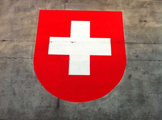 Maler Fleig AG - Maler Aargau - Maler Rheinfelden - Maler Hellikon - Lasuren - Gipserarbeiten - Fassaden - Garagentor - Gerüstbau - Beschriftungen - Schimmelsanierungen - Giessharz - Bodenbeschichtungen - Borkenkäferbekämpfung - Bitumenanstrich - Brandabschottungen - Farbkonzept durch Fotomontage - Maler und Gipser Verband - Maler Lehrbetrieb - Malerbetrieb Schweiz