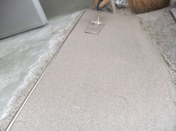 Maler Fleig AG - Maler Aargau - Maler Rheinfelden - Maler Hellikon - Lasuren - Gipserarbeiten - Fassaden - Garagentor - Gerüstbau - Beschriftungen - Schimmelsanierungen - Giessharz - Bodenbeschichtungen - Borkenkäferbekämpfung - Bitumenanstrich - Brandabschottungen - Farbkonzept durch Fotomontage - Maler und Gipser Verband - Maler Lehrbetrieb - Malerbetrieb Schweiz