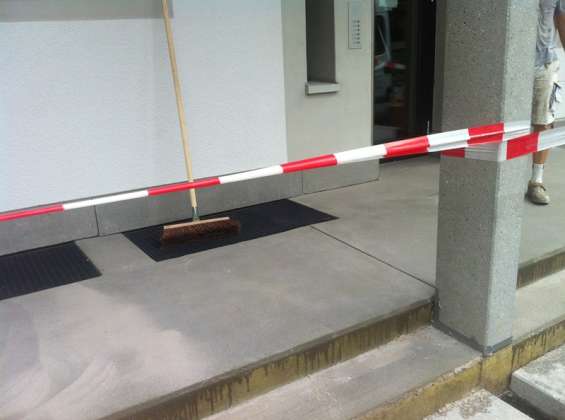 Maler Fleig AG - Maler Aargau - Maler Rheinfelden - Maler Hellikon - Lasuren - Gipserarbeiten - Fassaden - Garagentor - Gerüstbau - Beschriftungen - Schimmelsanierungen - Giessharz - Bodenbeschichtungen - Borkenkäferbekämpfung - Bitumenanstrich - Brandabschottungen - Farbkonzept durch Fotomontage - Maler und Gipser Verband - Maler Lehrbetrieb - Malerbetrieb Schweiz
