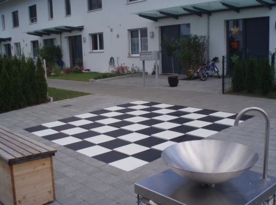 Maler Fleig AG - Maler Aargau - Maler Rheinfelden - Maler Hellikon - Lasuren - Gipserarbeiten - Fassaden - Garagentor - Gerüstbau - Beschriftungen - Schimmelsanierungen - Giessharz - Bodenbeschichtungen - Borkenkäferbekämpfung - Bitumenanstrich - Brandabschottungen - Farbkonzept durch Fotomontage - Maler und Gipser Verband - Maler Lehrbetrieb - Malerbetrieb Schweiz